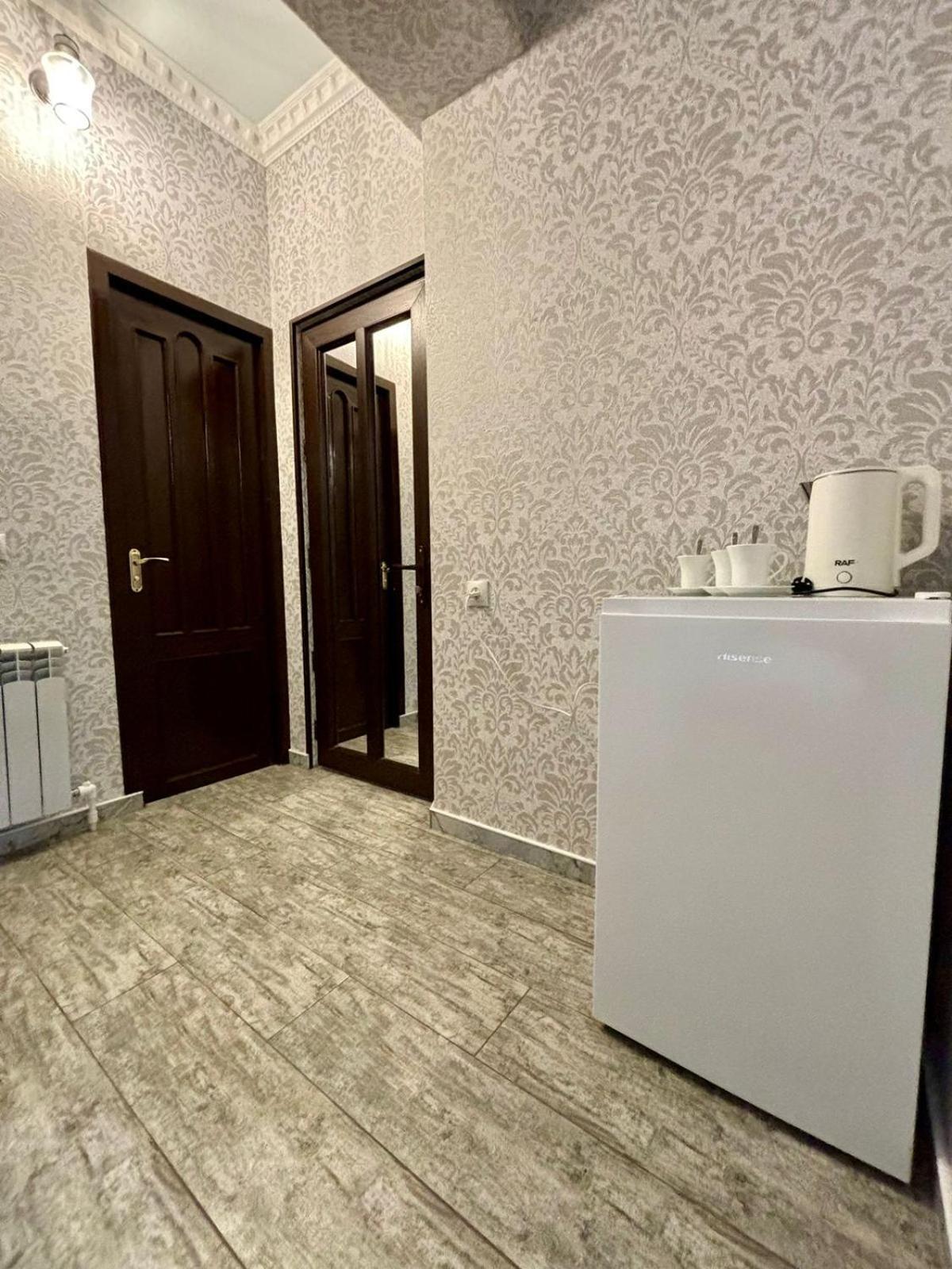 Styopa Hotel Yerevan Exterior foto